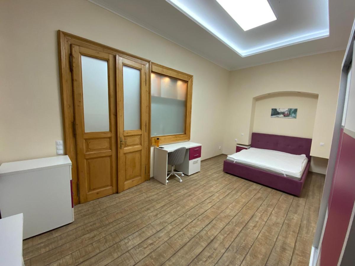 Centre Ville Apartment Клуж-Напока Екстериор снимка
